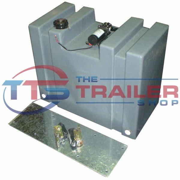 67L Upright Poly Water Tank with Pump & Mount Kit PRV75-P-MK